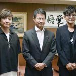 湯崎英彦広島県知事の経歴やプロフ!イケメン画像や家族の情報も!