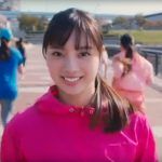 2019スリムウォークCMの女優の名前は?誰が赤い服を着てランニングしてる?